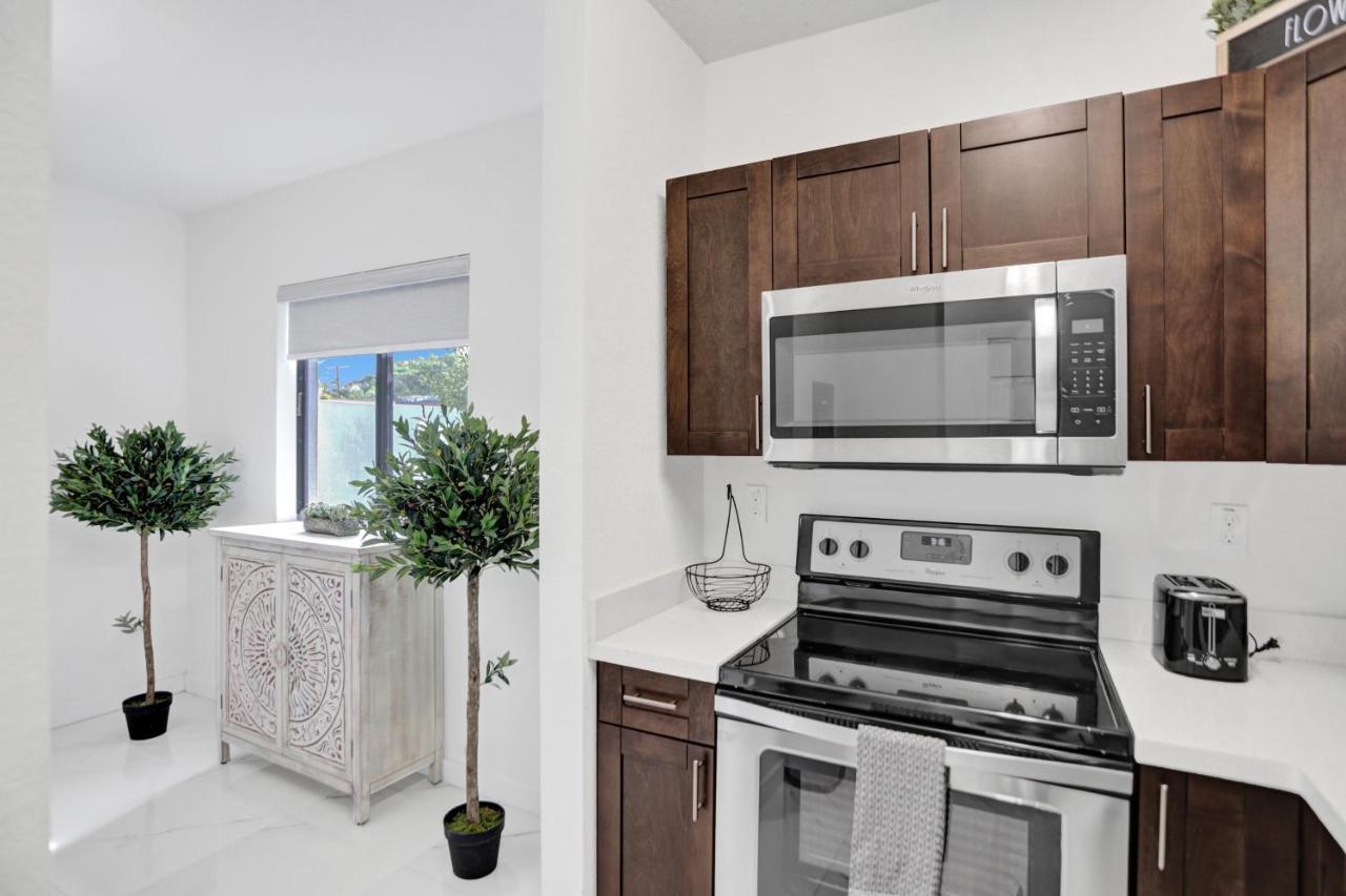 Renzzi Wynwood Apartments 마이애미 외부 사진